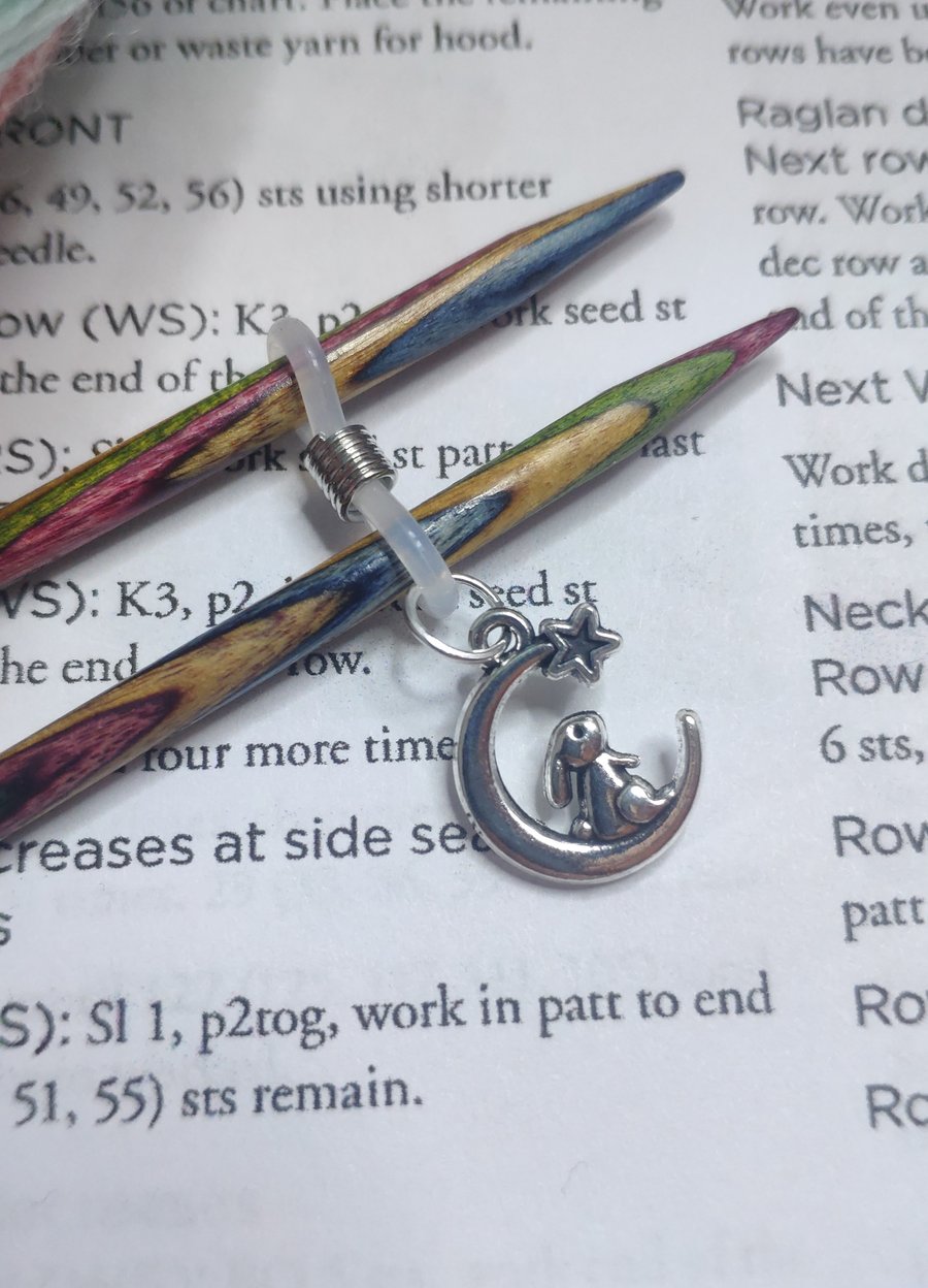 Knitting needle huggers, bunny and moon 