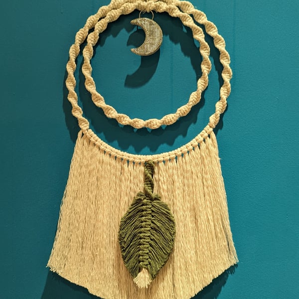 Macrame circular wall hanging