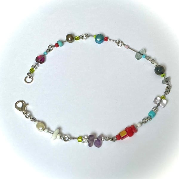 Multi Coloured Chip and Bead Wire Link Anklet