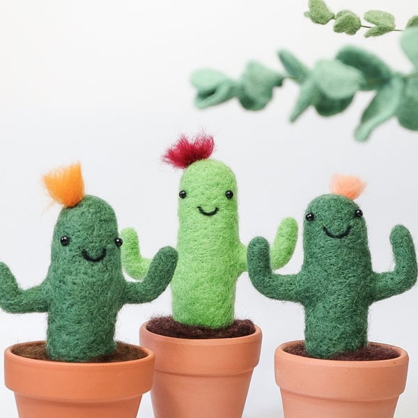 Woolly Cactus - Plant Hand Needle Felted Wool Felt Handmade Faux Fake Succulent 