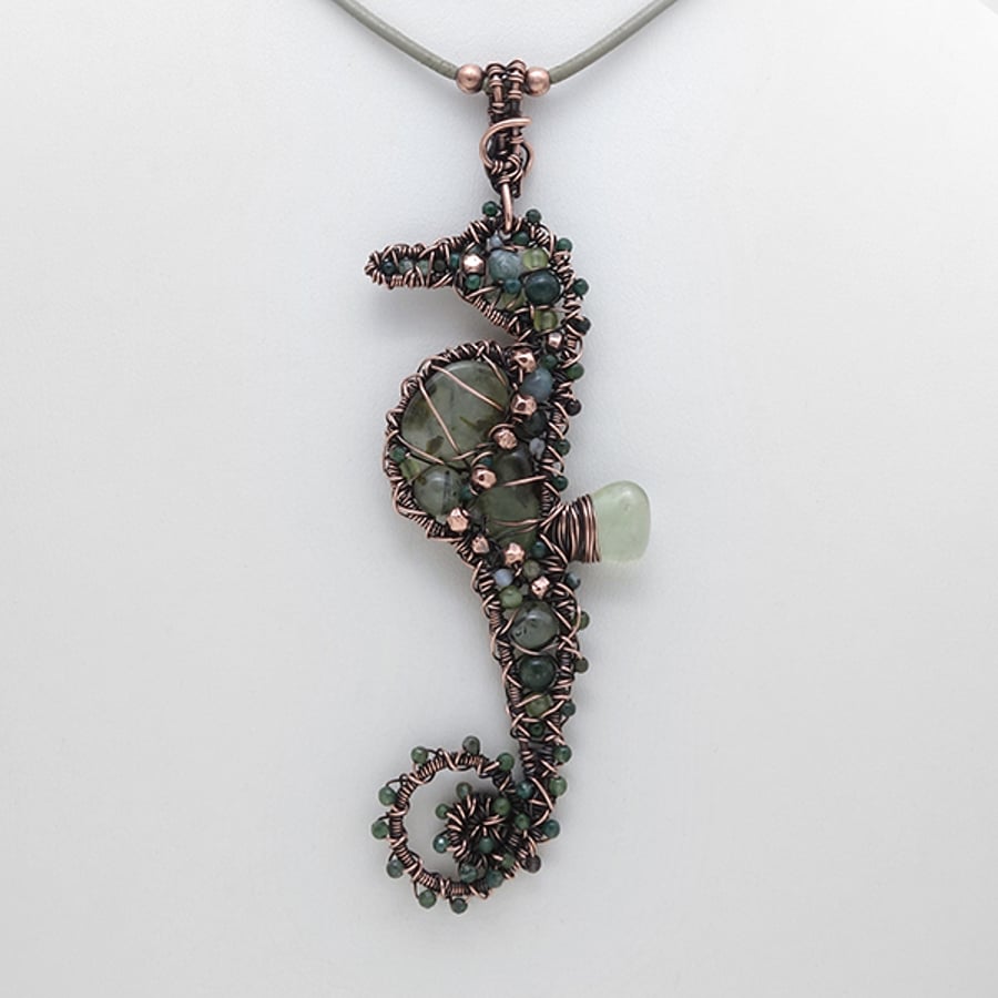 Green Seahorse Pendant (JNPAC 0001)