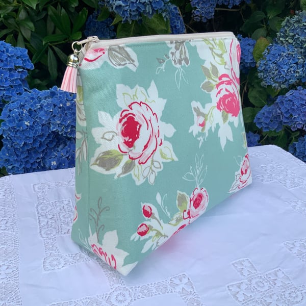 Toiletry Bag, Large Cosmetic Bag, Make Up Bag, Travel Bag, Cosmetic Purse