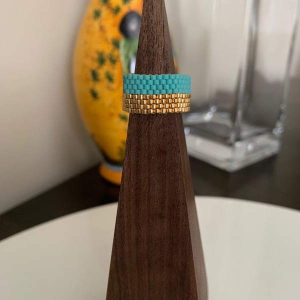 Beaded ring