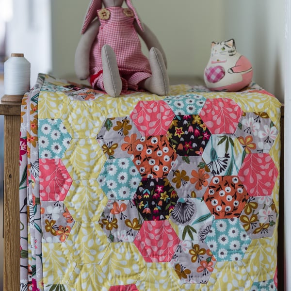 Heirloom quilt - this is Grandma's Suffolk Garden crib or lap quilt