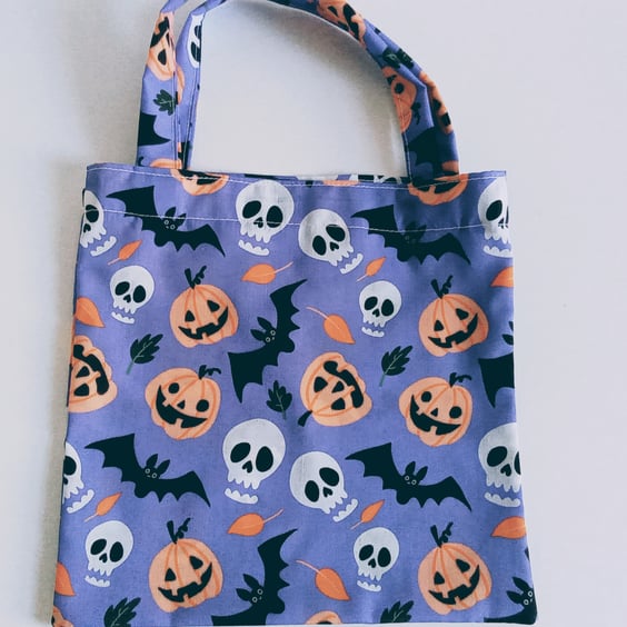 Halloween, bag, Trick or Treat bag, bag for sweets, bats, pumpkins, skulls
