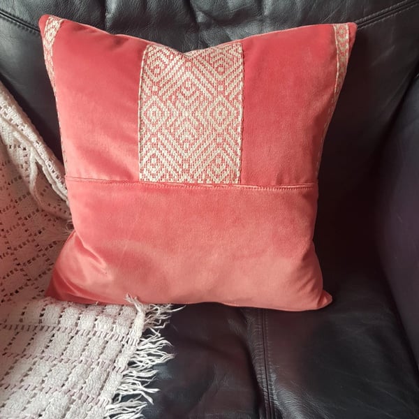 Cushion with inner pad beautiful Coral
