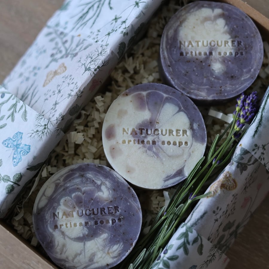 Image of Lavender & Oatmeal Botanical Soap Gift Set - 3 Floral Bars