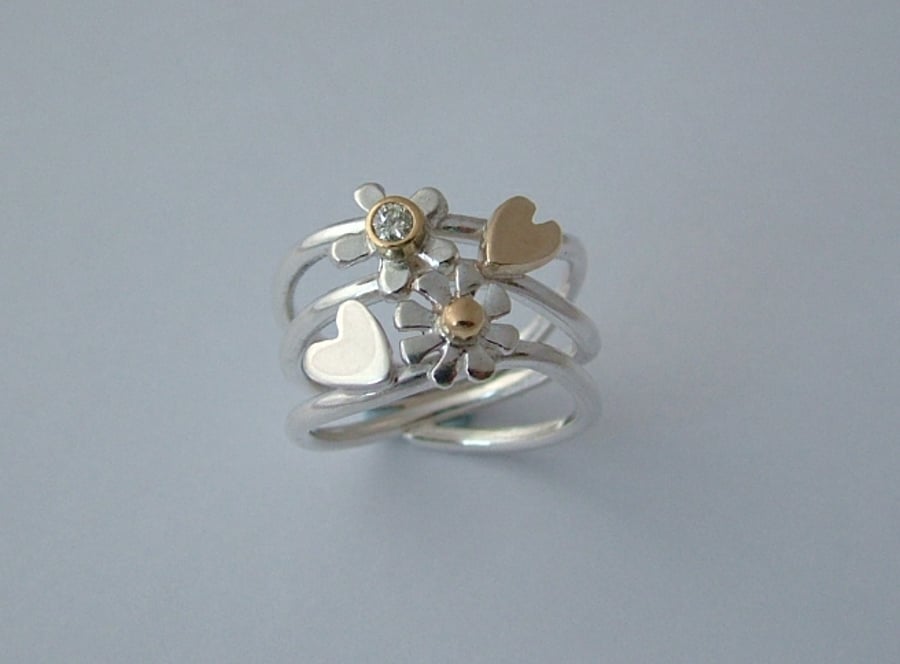 Flower ring. Sterling silver, diamond 9 ct Gold 