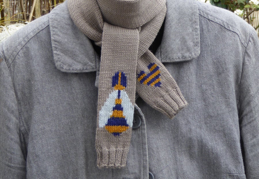 Knitted Bee Scarf, Tie Scarf