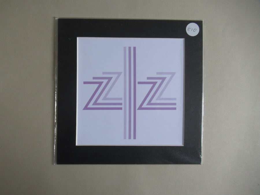 Energetic print zizz, grades of purple, 8" x 8"