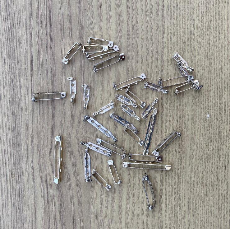 Over 30 Silver Plated Brooch Backs or Clasps wi... Folksy