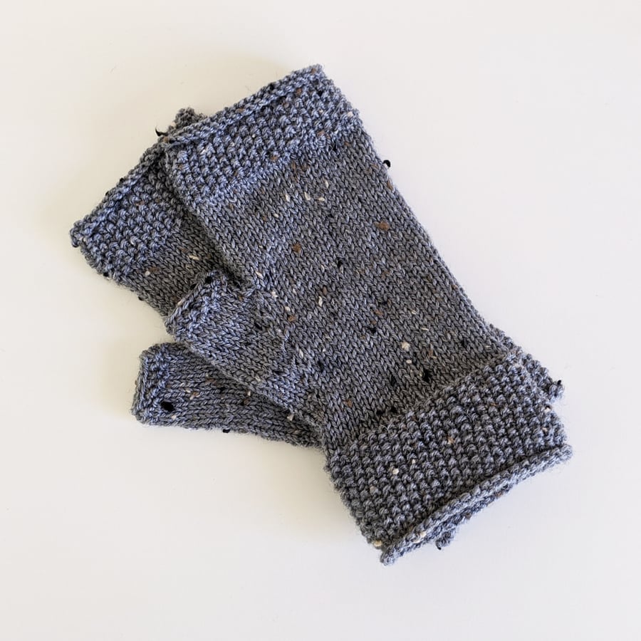 SALE - Fingerless Gloves Mitts - Wrist Warmers - Grey with Flecks