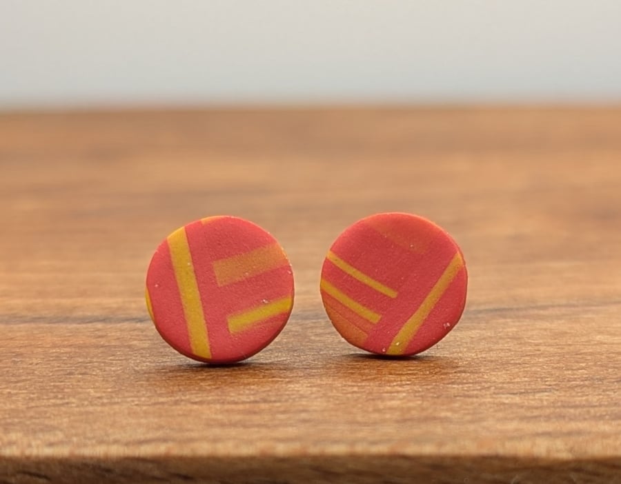 Orange and yellow studs earrings 