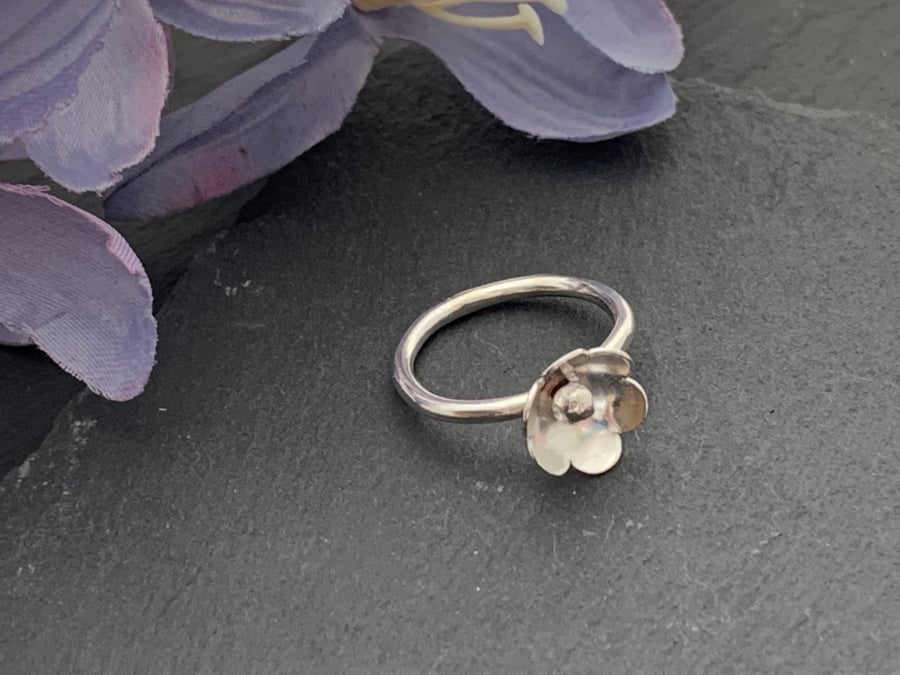 Sterling Silver Flower ring 
