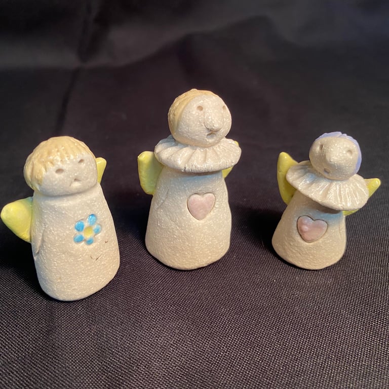 Little Christmas cracker angels