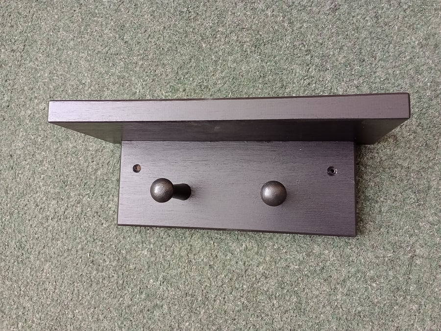 Painted Shaker Peg Shelf (Clearance Bargain)