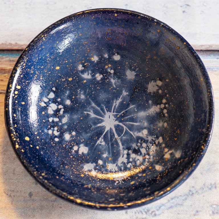 Trinket dish with Umbellifer and Golden Sparkles (Folksy122)