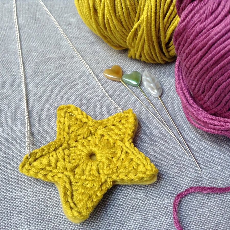 Bright Star Crochet Necklace- Chartreuse 