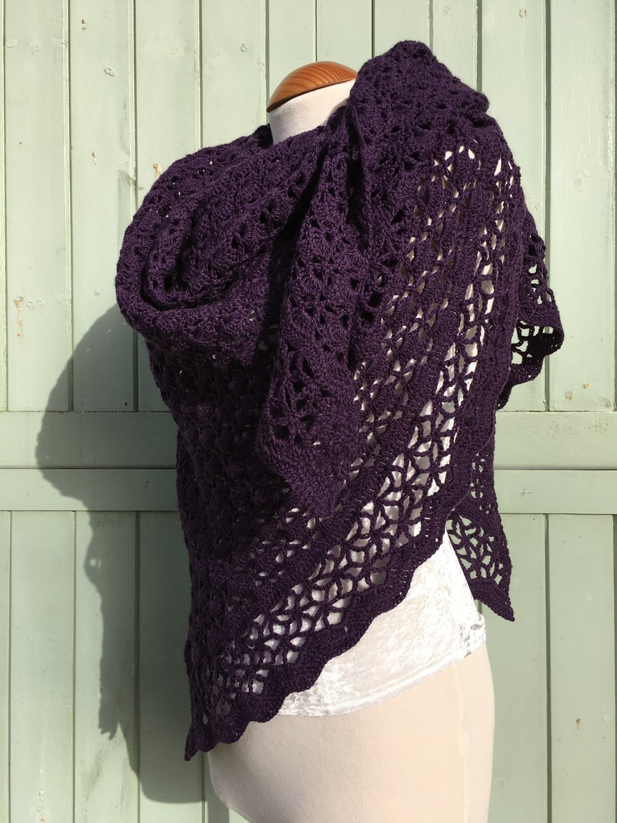 Hand crafted soft merino wool triangular lace shawl 