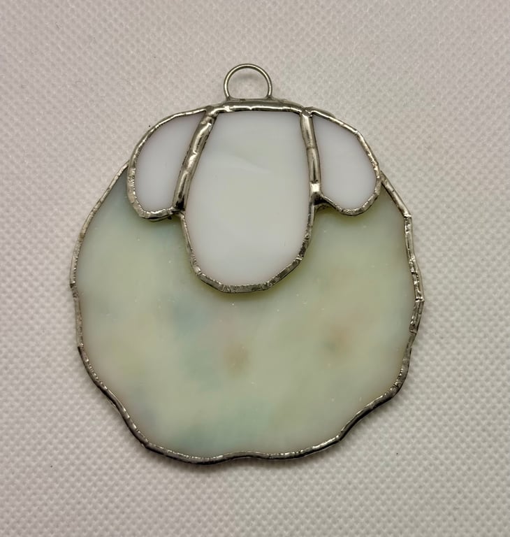 Stained glass small sheep suncatcher - Cream confetti glass with white face