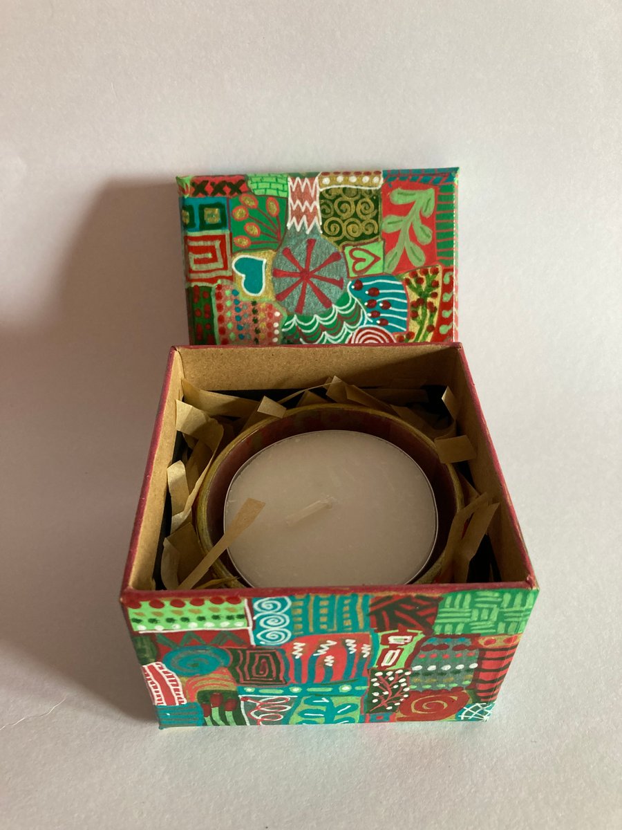 Pretty decopatch tea light in decorative hand painted box