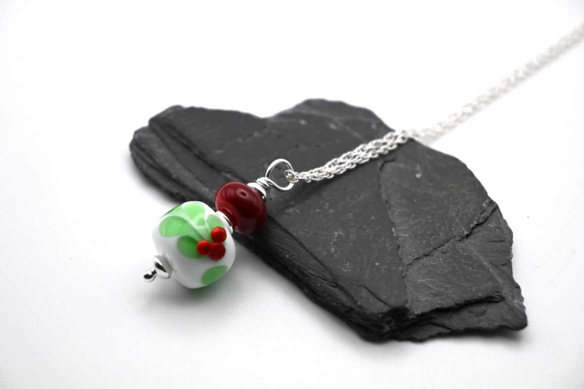 lampwork glass holly leaf pendant necklace