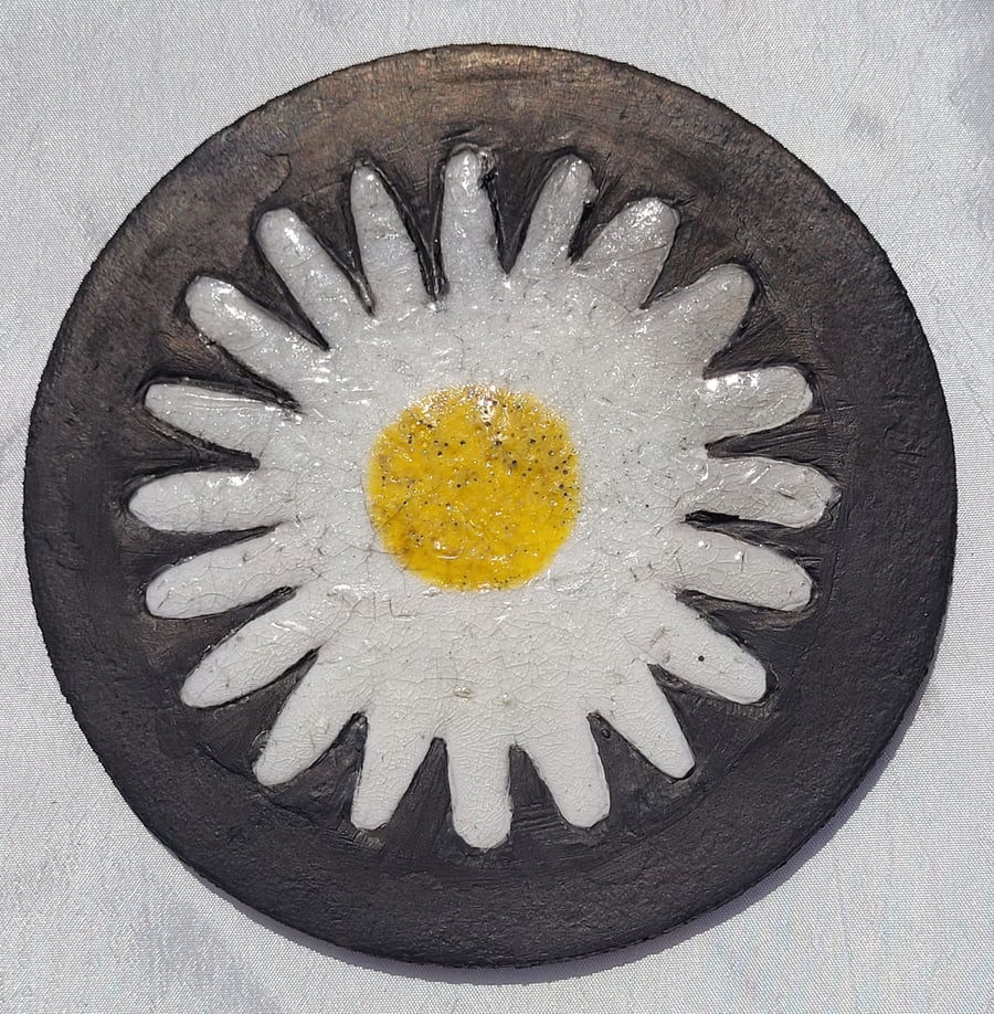 Raku daisy coaster