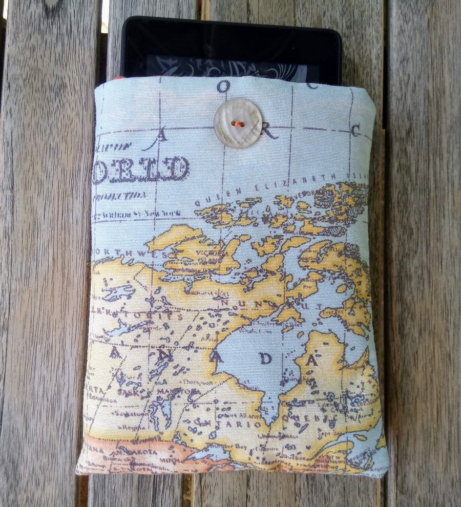 Kindle cover paperwhite world map