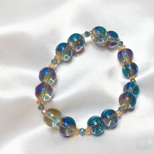 Iridescent Glass Bracelet