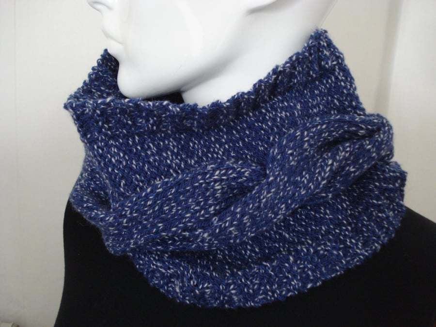 Hand Knitted Chunky Cable Hyacinth Blue and White Cowl (R385)