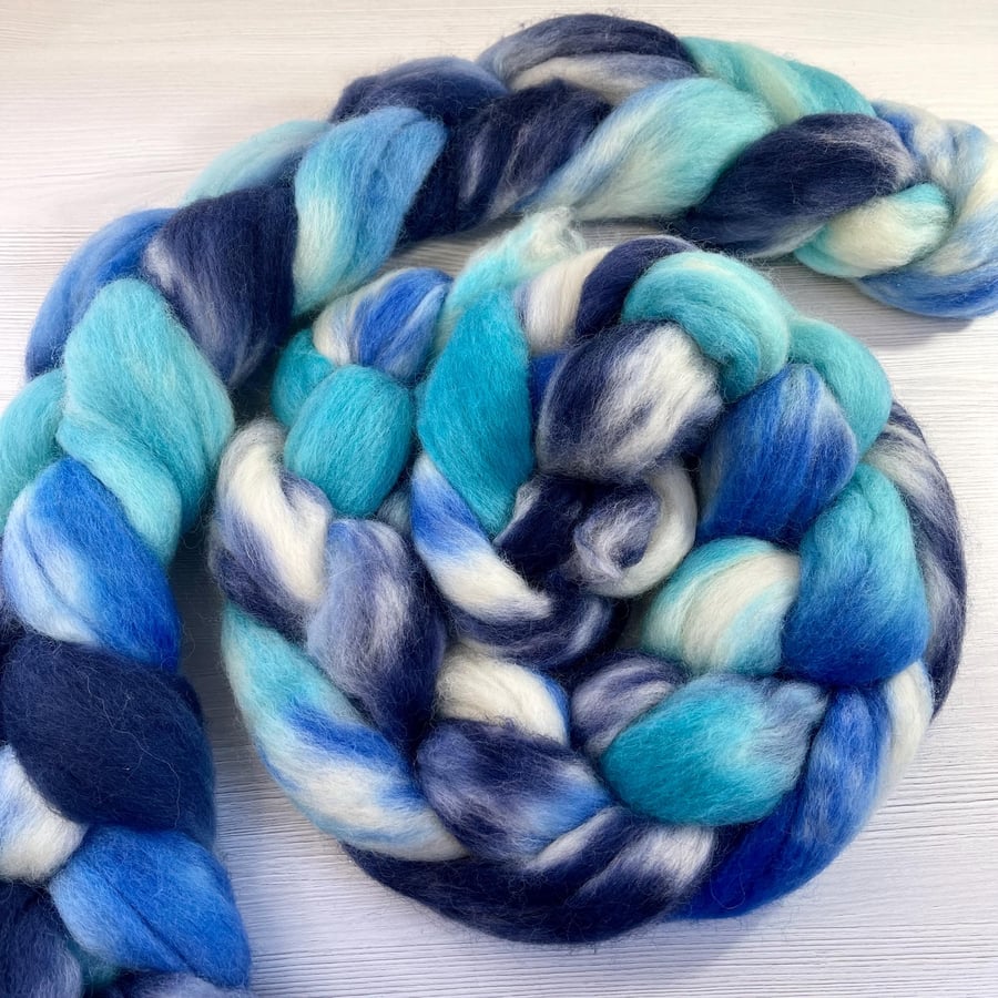 Hand Dyed Corriedale Spinning Fibre Ocean Waves