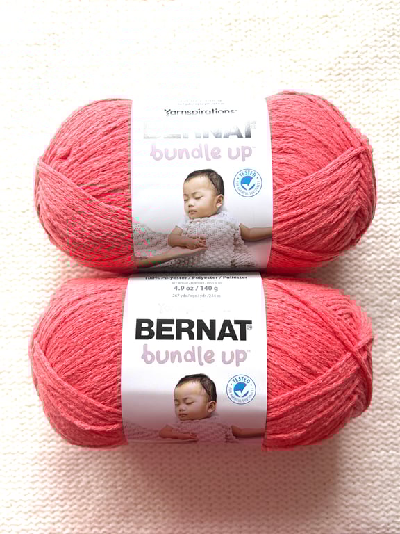 2 Balls x 140g Bernat Bundle Up Yarn Medium Yarn : Red Wagon