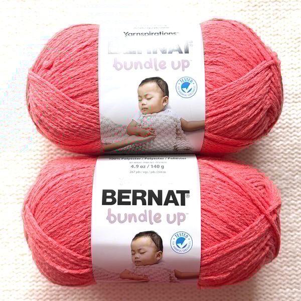 2 Balls x 140g Bernat Bundle Up Yarn Medium Yarn : Red Wagon