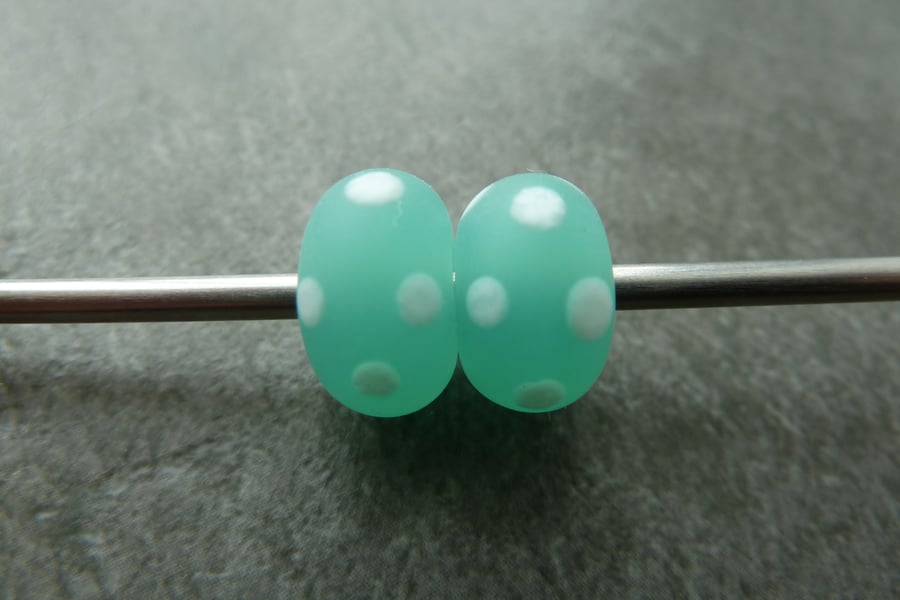 green and white tumbled spot lampwork beads