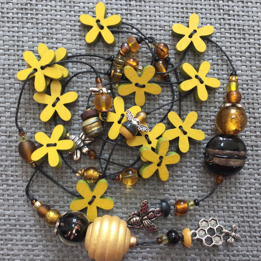 “Honey Bee” lariat necklace