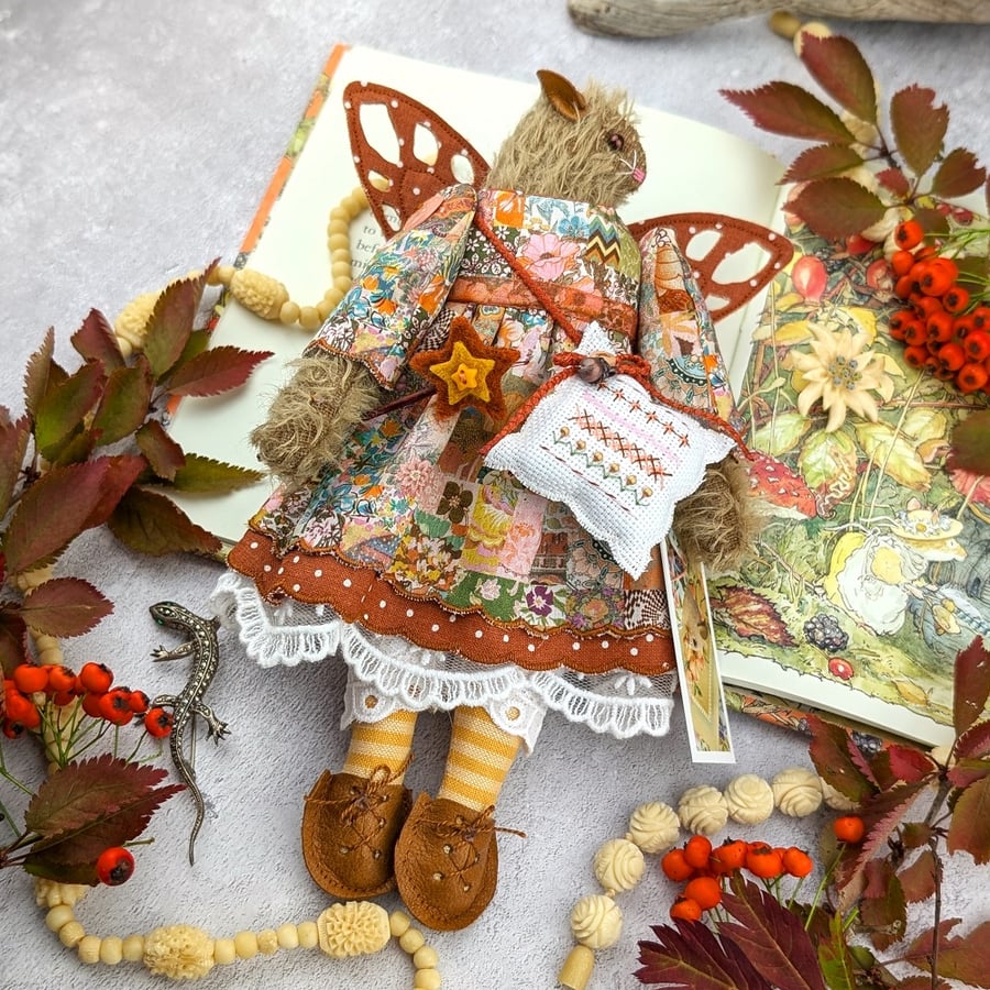 Amber,  A Fairly Furry Fairy Mohair Mouse