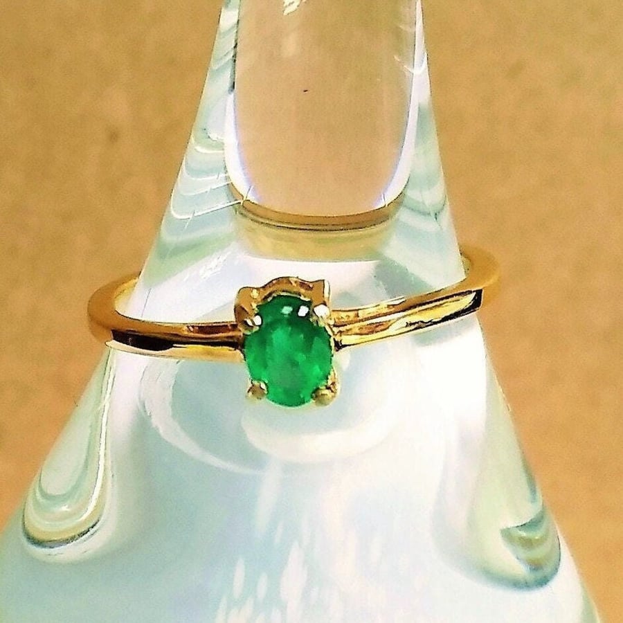 Natural Zambian Emerald Solitaire Gold 925 Silver Ring Size P