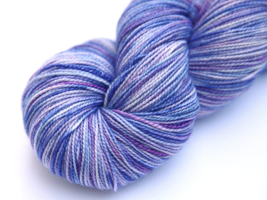 Sparkling Bluebells - Silvery Sparkly Superwash merino 4-ply yarn