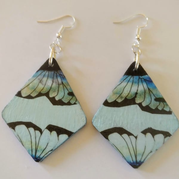 Geometric wood earrings