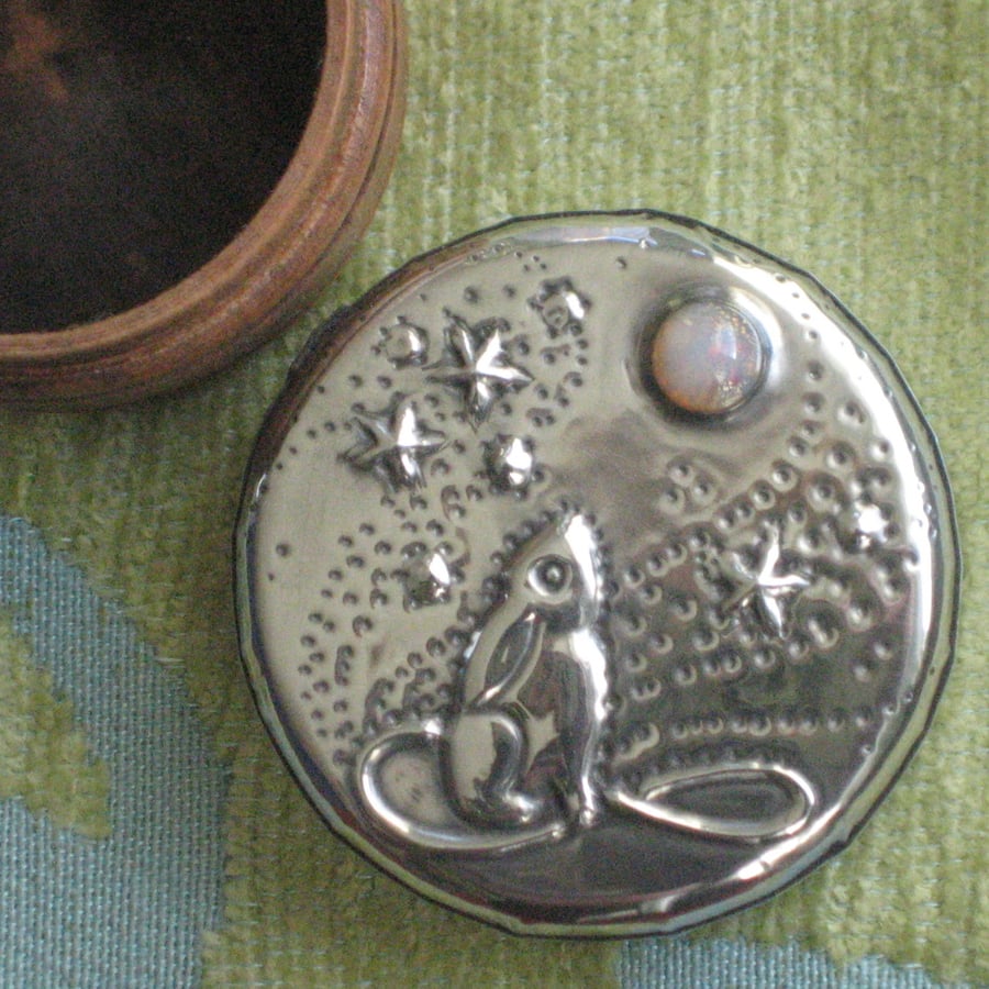 Moongazing Hare Silver Pewter Box with Opal