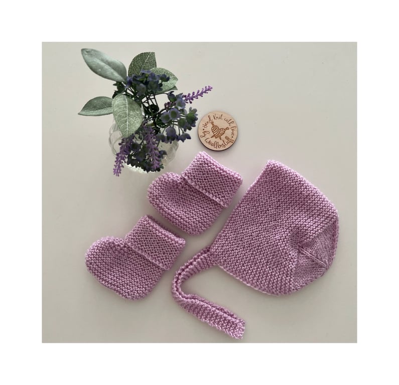 15% OFF Sample Sale Handknitted Darcy Baby Bonnet & Booties Set - 0-3 months