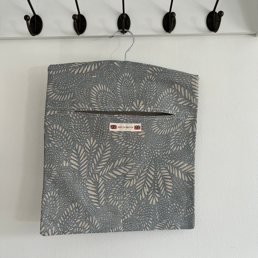 Blue Leaf Design Peg Bag FREE POSTAGE