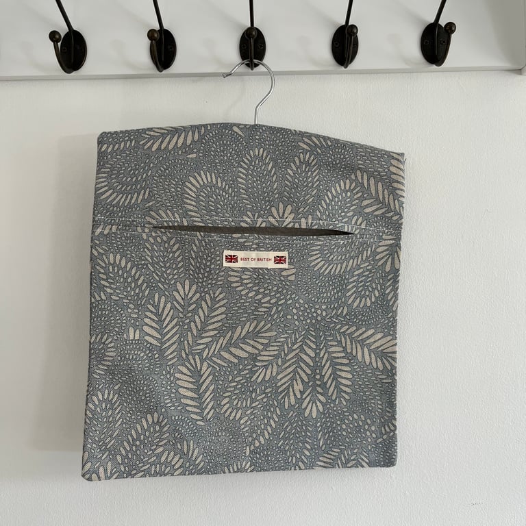 Blue Leaf Design Peg Bag FREE POSTAGE