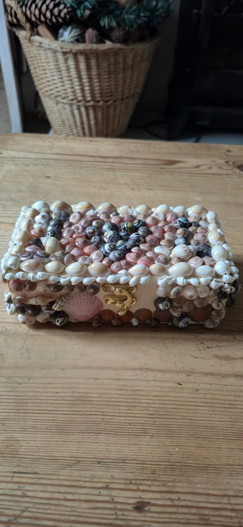 Large shell covered box