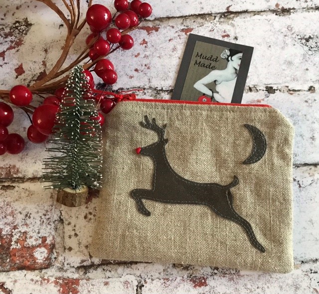 Christmas Reindeer Appliquéd Small Linen Purse 