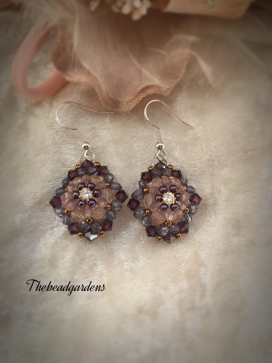 Sparkly purple earrings 