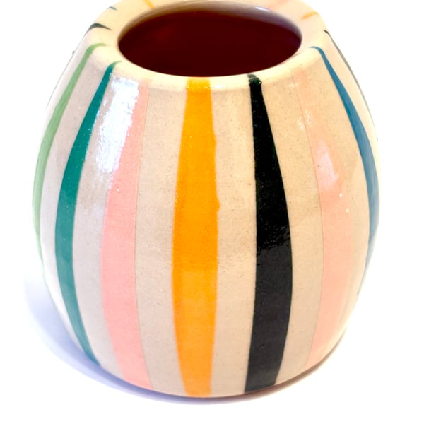 STRIPEY CERAMIC STONEWARE POT