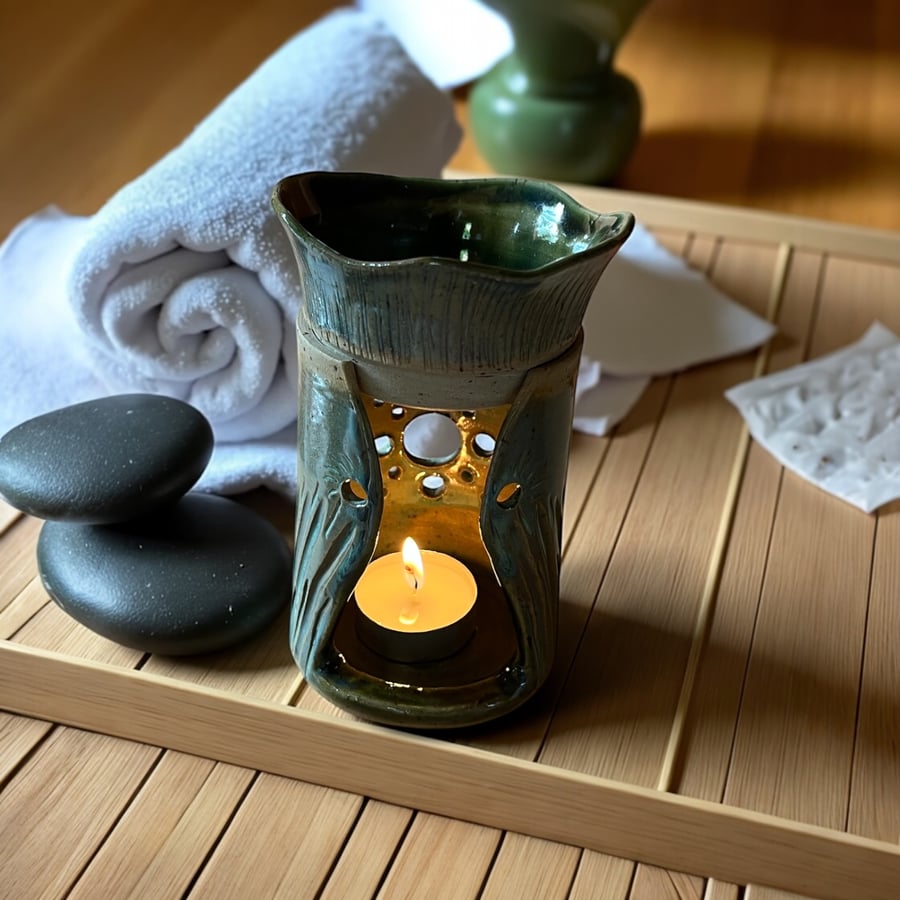 Hand-Thrown Ceramic Oil and Wax Burner