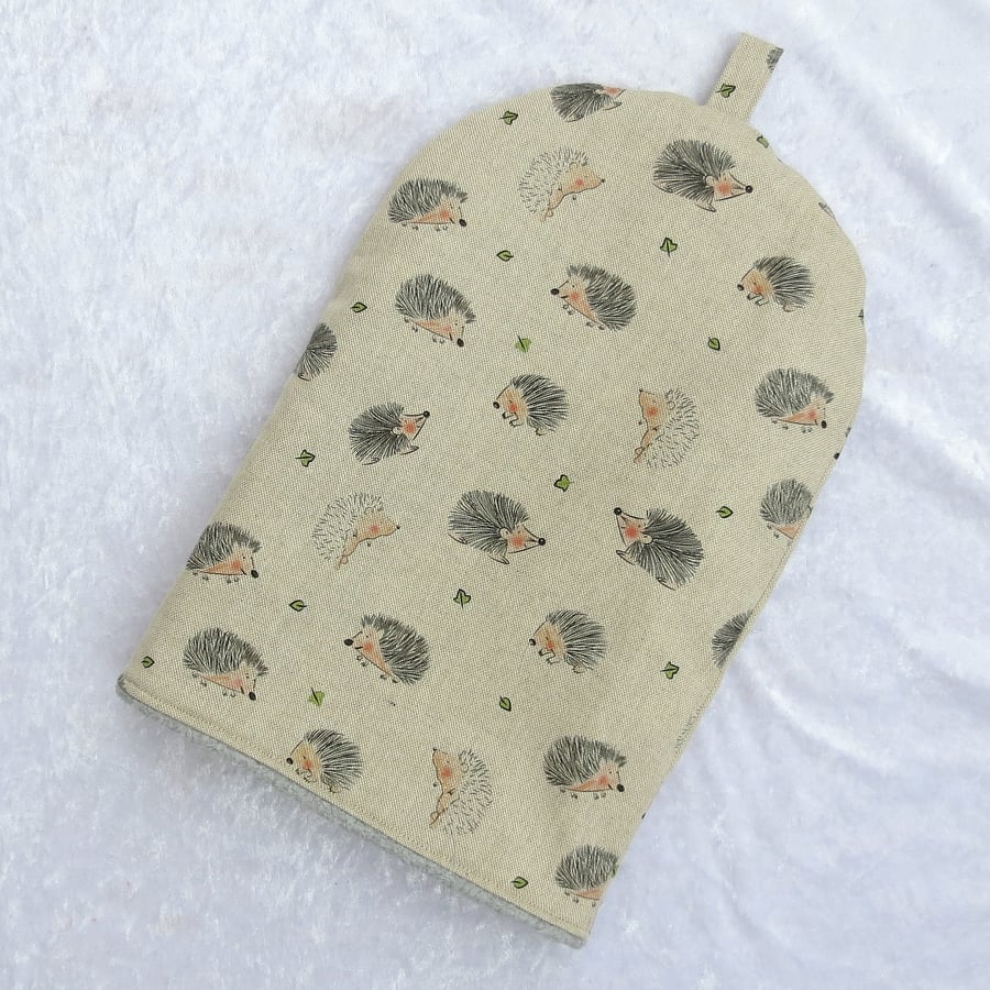Cafetiere Cosy, large cosy, hedgehogs design, to fit a 6 cup cafetiere