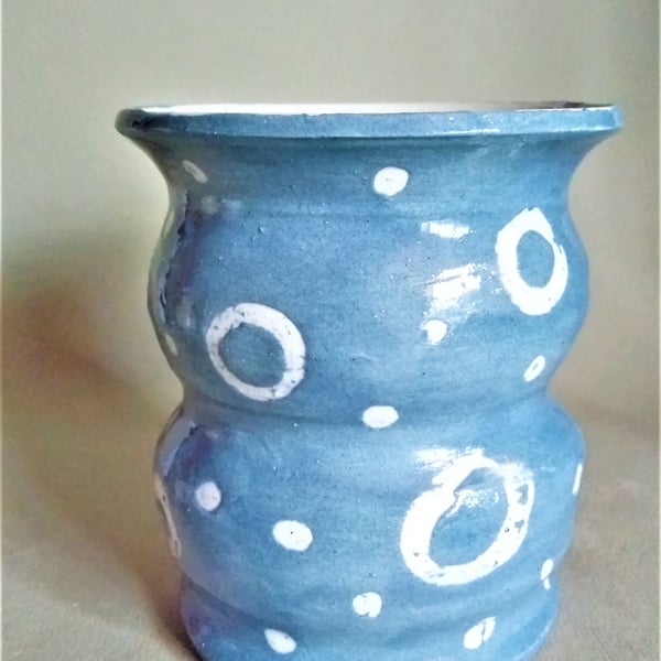 Ceramic Bellied Blue Vase: White Motif Ceramic Vase.